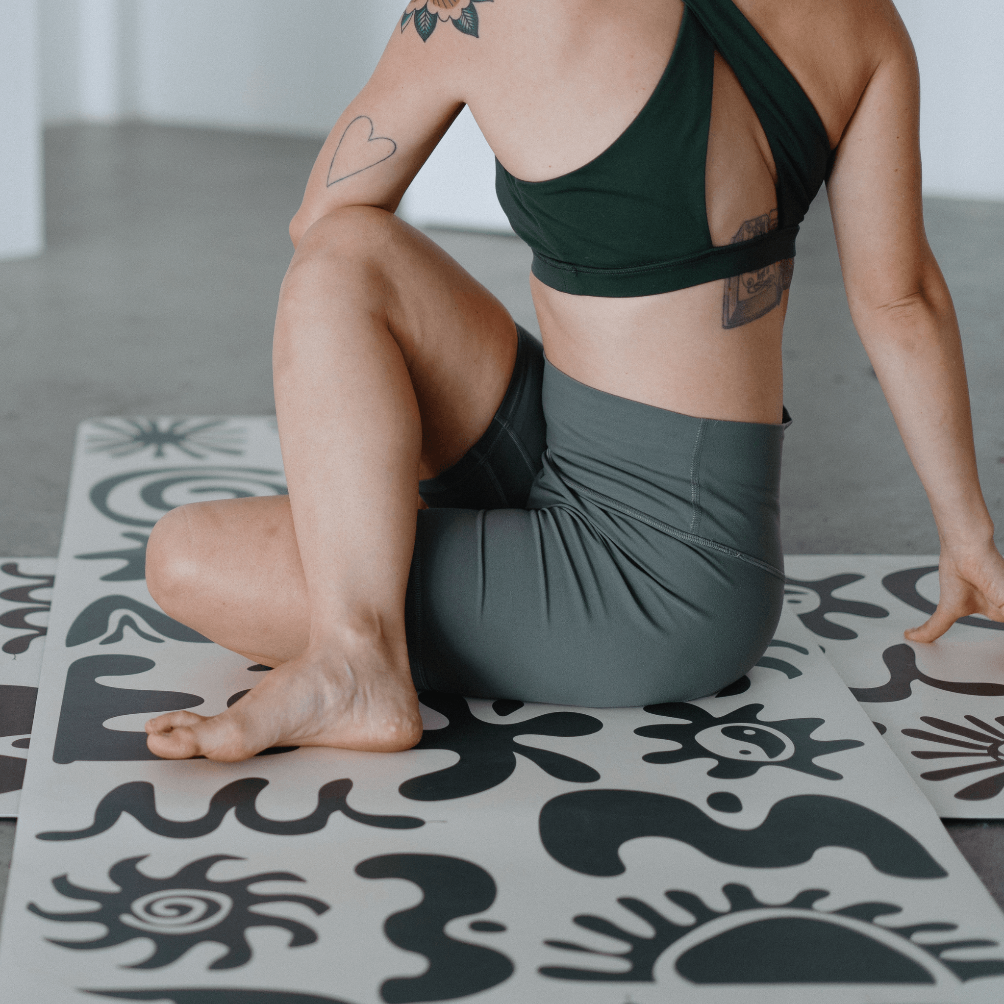 Charcoal Alchemy Super Grip Yoga Mat - Emilia Rose Art Eco Yoga Mats